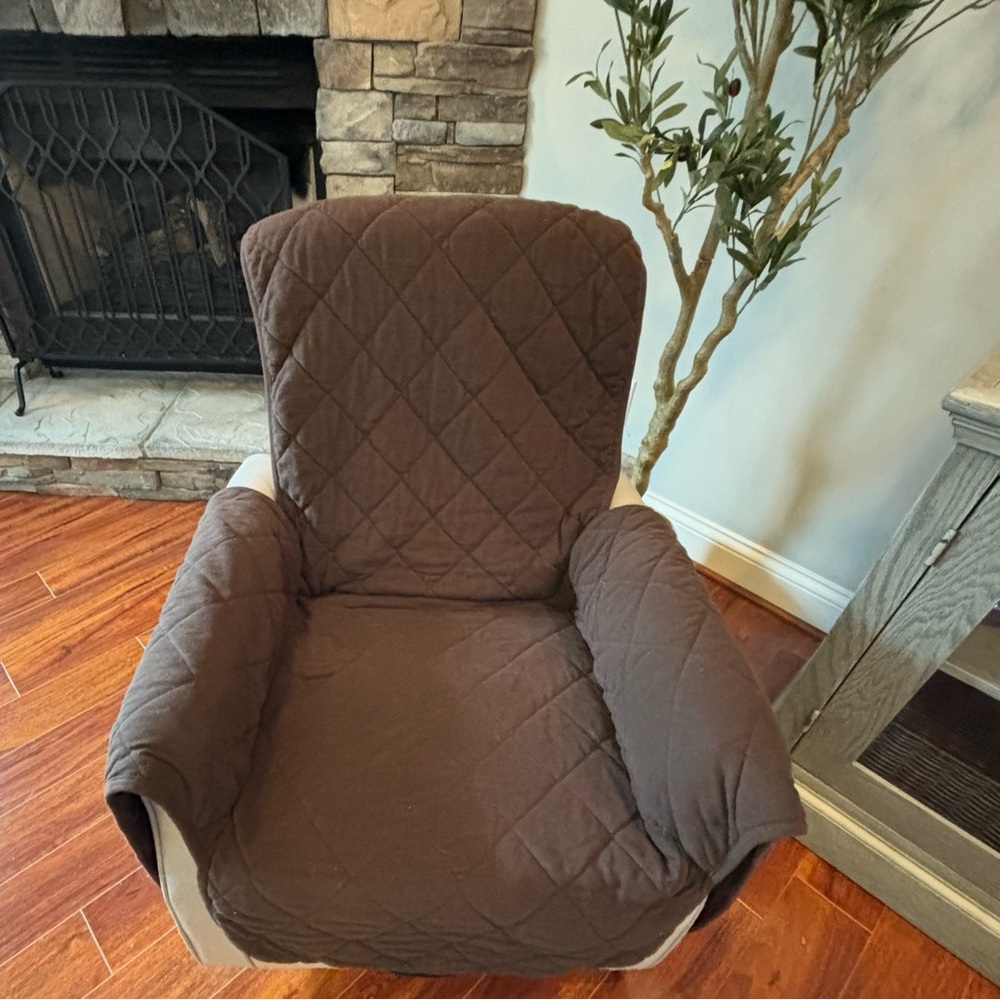 Chair protector furniture cover from animals brown quilted non-skid back